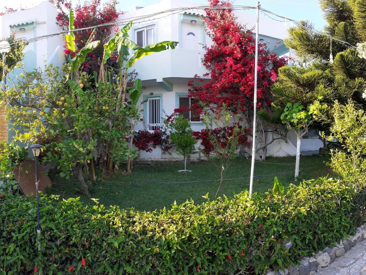 Zikas Apartments Мармари Экстерьер фото