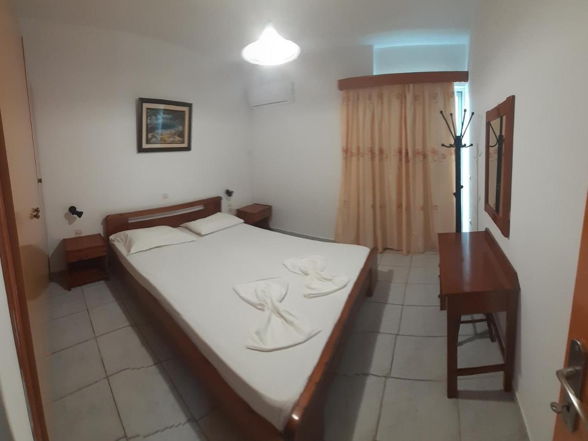 Zikas Apartments Мармари Экстерьер фото