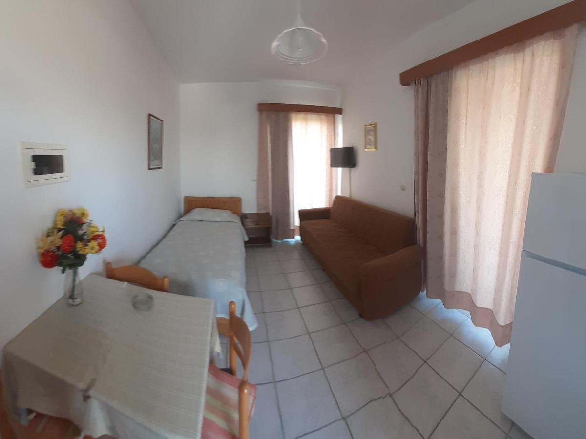 Zikas Apartments Мармари Экстерьер фото
